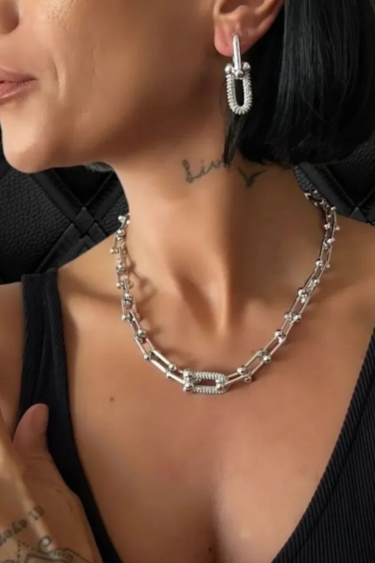 Yeni Sezon Vip Ithal Seri Ünlü Model Zirkon Taş Detaylı 48 Cm Şık Kadın Tiff Model Tasarım Kolye