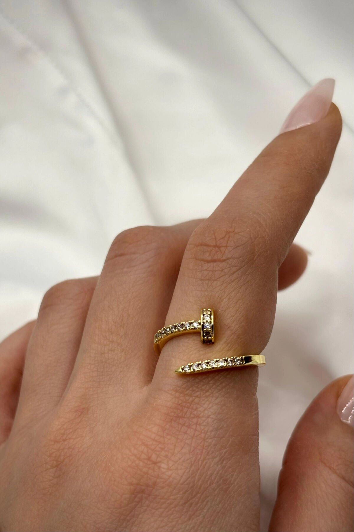 Yeni Sezon Zirkon Taşlı Çivi Model Ayarlanabilir Kadın Yüzük Gold