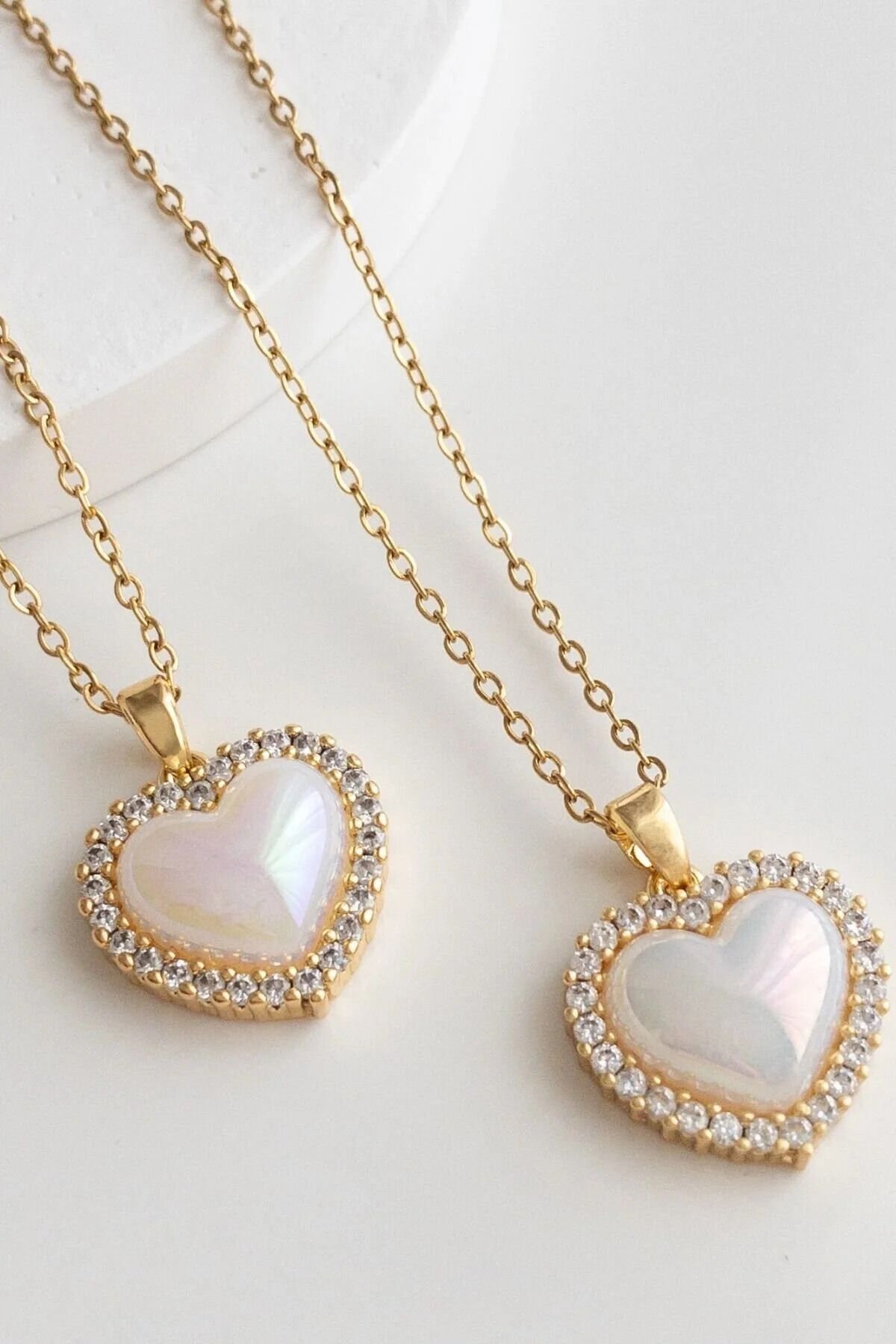 Premium Seri Kalp Model Çevresi Zirkon Taş Detay Kadın Çelik Kolye 316 L Paslanmaz Kararmaz