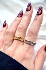 Premium Seri Font Tasarım Cilalı Ayarlanabilir Kadın Yüzük