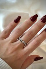 Premium Seri Karışık Sıra Taşlı Tasarım Ayarlanabilir Kadın Çelik Yüzük