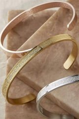 Çelik Kabartmalı Yazılı Ayetel Kürsi Kadın Bileklik Renk Atmaz Kararmaz Bilezik