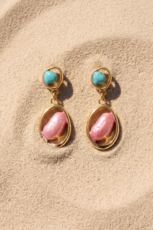 Coralia Earring Asimetrik Sallantılı Mineli Taşlı Tasarım Kararmaz Renk Atmaz Kadın Çelik Küpe