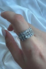 Exclusive Seri Ayarlanabilir Kararmaz Çapraz Trapez Zirkon Taşlı Kadın Çelik Yüzük