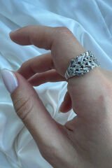 Exclusive Seri Ayarlanabilir Kararmaz Çapraz Trapez Zirkon Taşlı Kadın Çelik Yüzük