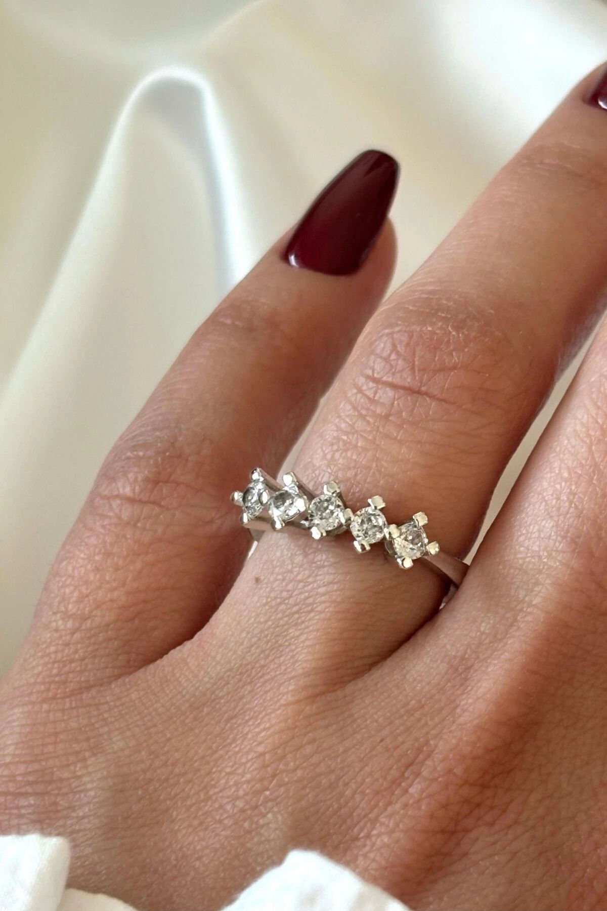 Klasik Mini Zirkon Taşlı 5 Taş Ayarlanabilir Kadın Yüzük