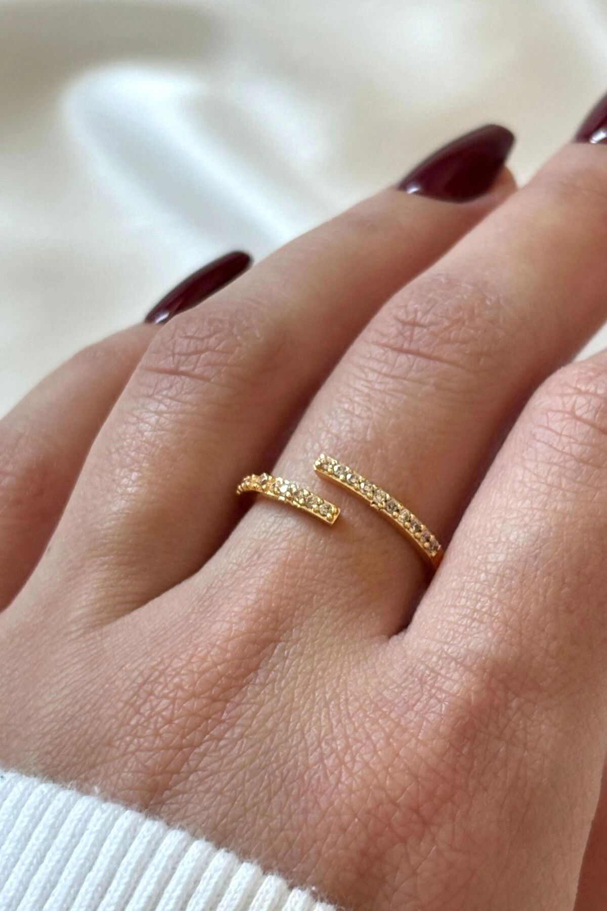 Premium Seri İnce Sarmal Tasarım Ayarlanabilir Kadın Çelik Yüzük Gold