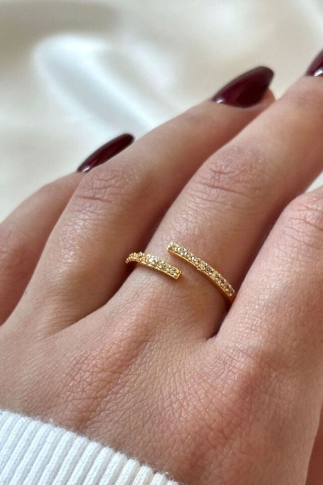 Premium Seri İnce Sarmal Tasarım Ayarlanabilir Kadın Çelik Yüzük Gold