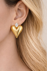 Premium Seri Amora Shine Bombeli Kalp Tasarım Damla Zirkon Taş Detaylı Kadın Çelik Küpe