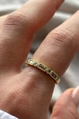 Sequence Yuvarlak Ve Dikdörtgen Taş Sıralı Dizilim Ayarlanabilir Kadın Yüzük