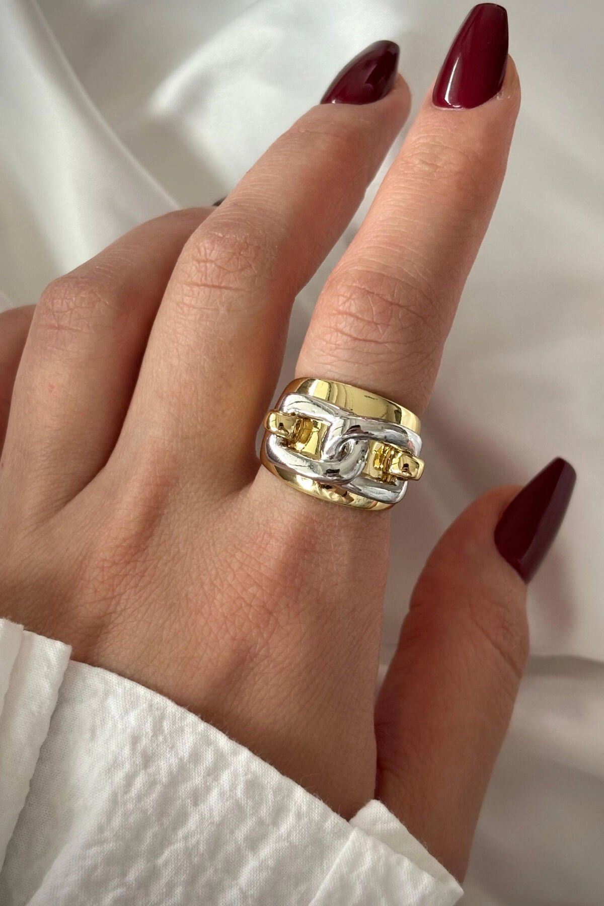 Özel Seri İthal Cilalı Gerçek Zincirli Model Bombe Tasarım Ayarlanabilir Kadın Çelik Yüzük