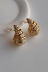 Exclusive Seri Zirkon Taşlı Gold Renk Ünlü Marka Model Kararma Yapmayan Kadın Şık Küpe