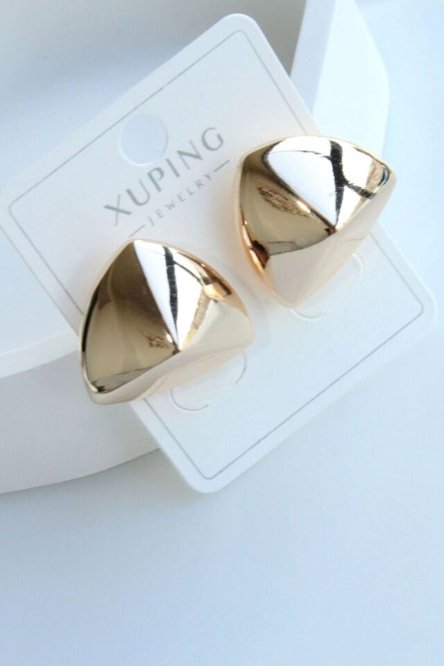 Premium Seri Xuping Metal Piramit Tasarım Kararmaz Renk Atmaz Kadın Çelik Küpe Gold
