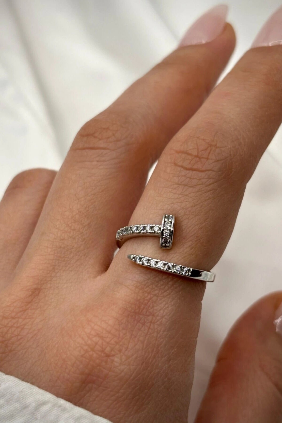 Yeni Sezon Zirkon Taşlı Çivi Model Ayarlanabilir Kadın Yüzük