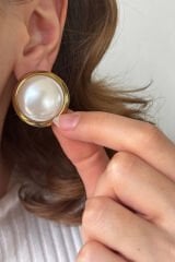 Premium Seri Düğme Tasarım Kararmaz Renk Atmaz Kadın Çelik Küpe