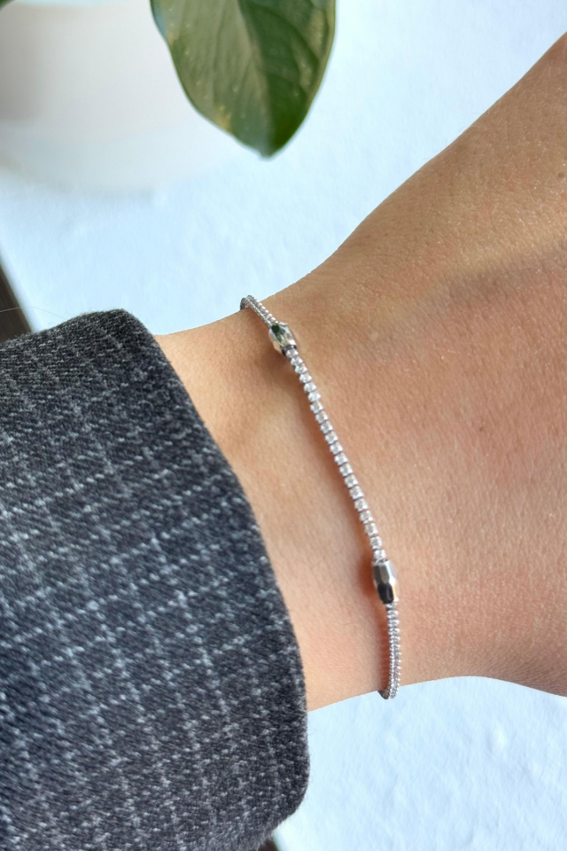V.İ.P Seri Full Taşlı Su Yolu Çoklu Slim Model Renk Atmaz Kararmaz Garantili Kadın Çelik Bileklik Gümüş