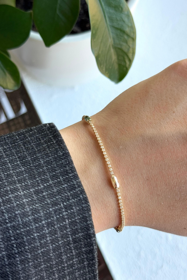 V.İ.P Seri Full Taşlı Su Yolu Çoklu Slim Model Renk Atmaz Kararmaz Garantili Kadın Çelik Bileklik Gold