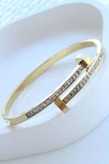 İthal Seri Çivi Tasarım Model Zirkon Taşlı Kadın Çelik Bileklik