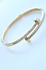 İthal Seri Çivi Tasarım Model Zirkon Taşlı Kadın Çelik Bileklik