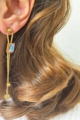 Premium Seri Opal Baget Taşlı Sallantılı Tasarım Kararmaz Renk Atmaz Kadın Çelik Küpe