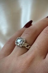 Özel Üretim Zincirli Baget Tek Taş Tasarım Ayarlanabilir Kadın Çelik Yüzük