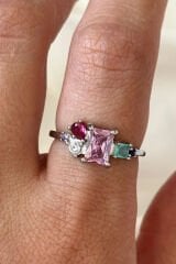 İthal Seri Zarif Karışık Renkli Pembe Baget Taşlı Tasarım Ayarlanabilir Kadın Çelik Yüzük