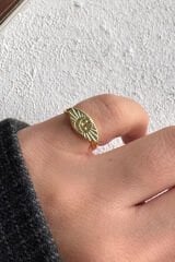 Gold Plaka Gök Yüzü İşlemeli Ayarlanabilir Serçe Parmak Yüzüğü