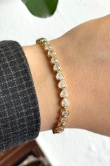 Luxe Romance Kuyumcu İşçiliği 14K Altın Kaplama Premium Seri Kadın Çelik Bileklik