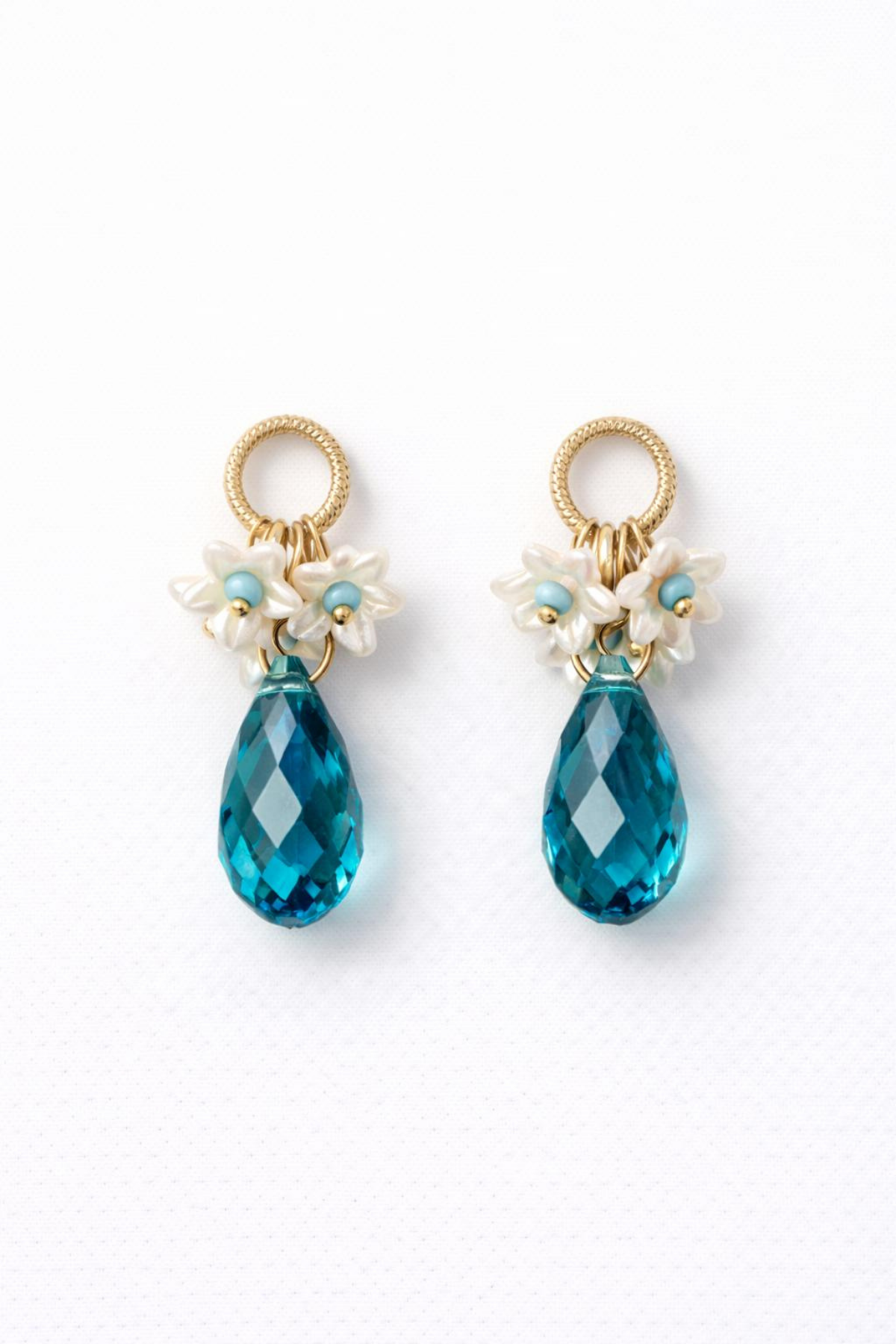 Özel Seri Çok Renkli İncili Çiçekli Kadın Çelik Küpe