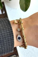 Özel Seri Nazar Boncuğu Charmlı Kadın Çelik Kelepçe Bileklik