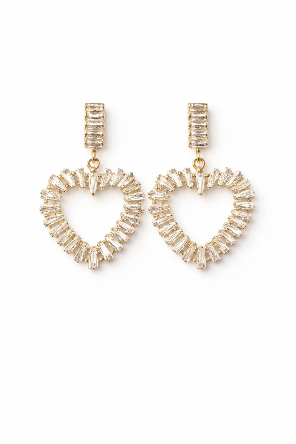 Sallantılı Full Zirkon Taşlı Kalp Tasarım Kararmaz Renk Atmaz Kadın Çelik Küpe