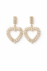 Sallantılı Full Zirkon Taşlı Kalp Tasarım Kararmaz Renk Atmaz Kadın Çelik Küpe