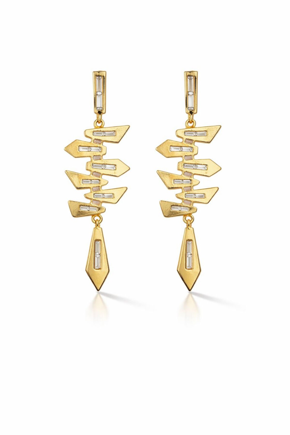 Xuping Özel Seri Asimetrik Şekilli Baget Taşlı Çelik Küpe