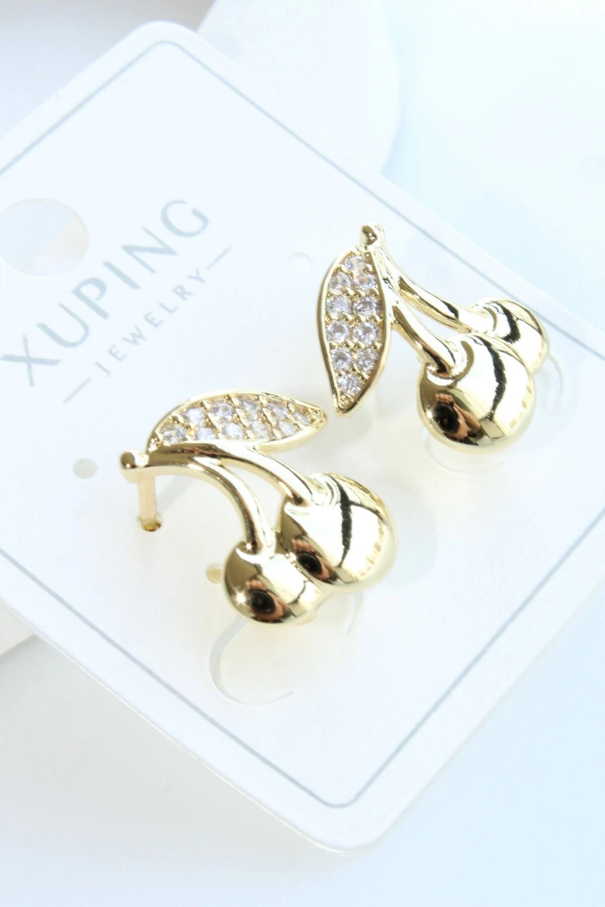 Kiraz Tasarım Xuping 14 K Gold Kadın Çelik Küpe