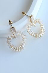 Sallantılı Full Zirkon Taşlı Kalp Tasarım Kararmaz Renk Atmaz Kadın Çelik Küpe