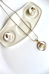 Vintage Incili Beyaz Gül Motifli 3d Tablo Tasarım Kadın Çelik Kolye