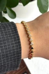 Özel Seri Kuyumcu İşçiliği Kararmaz Renk Atmaz Üçgen Tasarım Zirkon Taş Kadın Çelik Bileklik Kelepçe