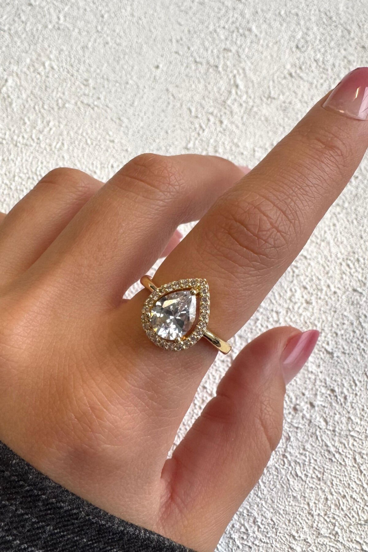 Özel Seri Naiad Damla Tek Taş Tasarım Ayarlanabilir Kadın Çelik Yüzük