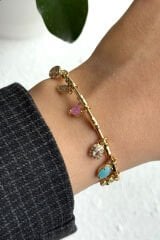 Premium Seri Renkli Taşlı Yonca Charmlı Ayarlanabilir Kadın Çelik Bileklik Kelepçe