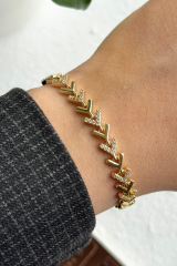 Vera Chain V Model Kuyumcu İşçiliği 14K Altın Kaplama Premium Seri Kadın Çelik Bileklik