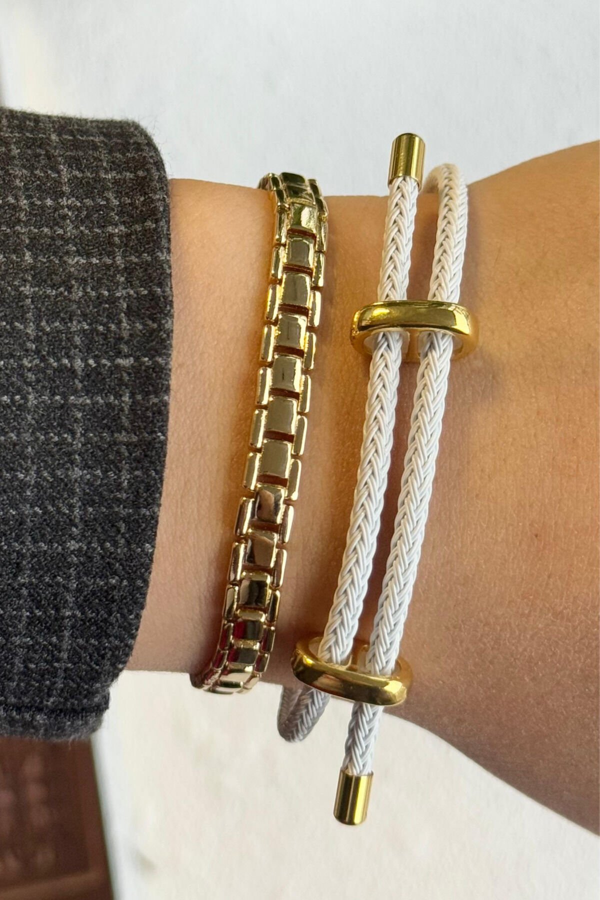 Çelik Detaylı Ayarlanabilir Kadın Örme İp Bileklik