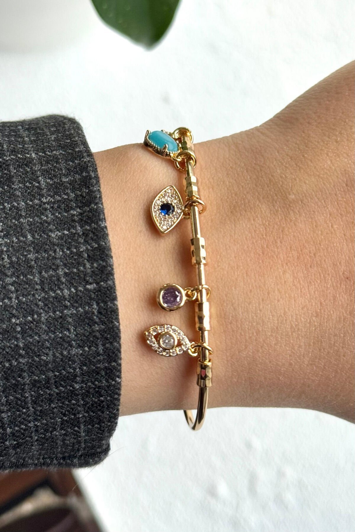 Premium Seri Renkli Taşlı Nazar Boncuğu Charmlı Ayarlanabilir Kadın Çelik Bileklik Kelepçe