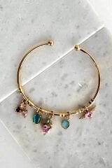 Premium Seri Renkli Taşlı Kalp Charmlı Ayarlanabilir Kadın Çelik Bileklik Kelepçe