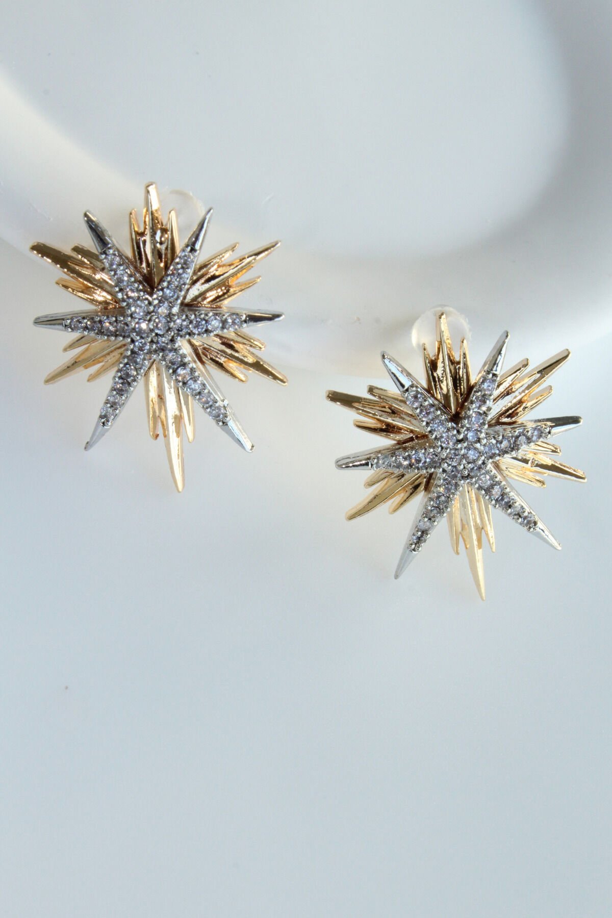 Yeni Sezon İki Renk Kuzey Yıldızı Model Zirkon Taşlı Çivi Kadın Küpe