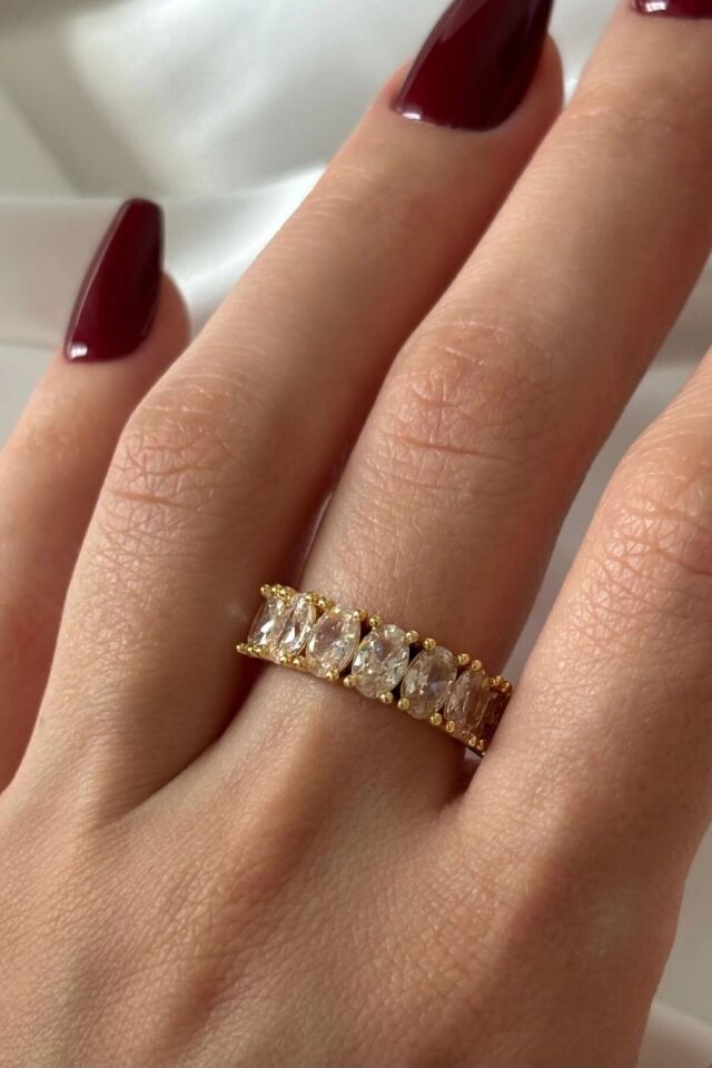 Exclusive Seri Ayarlanabilir Kararmaz Kenarları Burgu Model Oval Sıra Taş Kadın Çelik Yüzük Gold