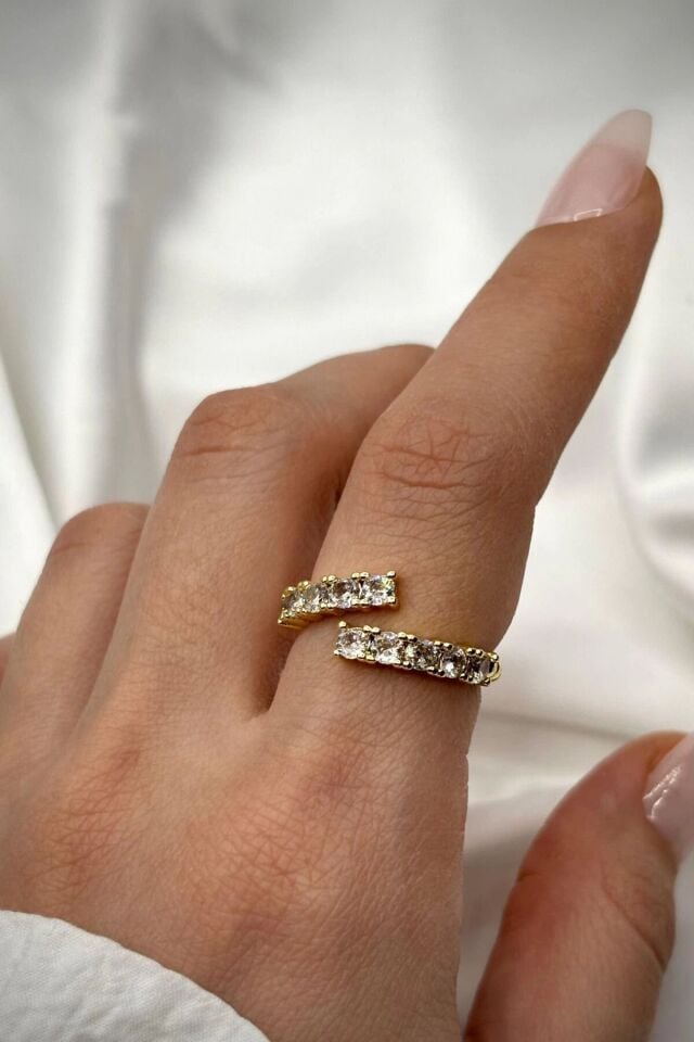 Premium Seri Çapraz Yarım Tur Zirkon Taşlı Boncuk Kol Tasarım Model Ayarlanabilir Kadın Çelik Yüzük Gold