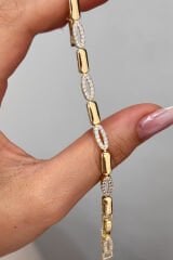 Premium Seri Elegant Tasarım Gömme Zirkon Taş Elips Model Ayarlanabilir Kadın Çelik Bileklik Kelepçe