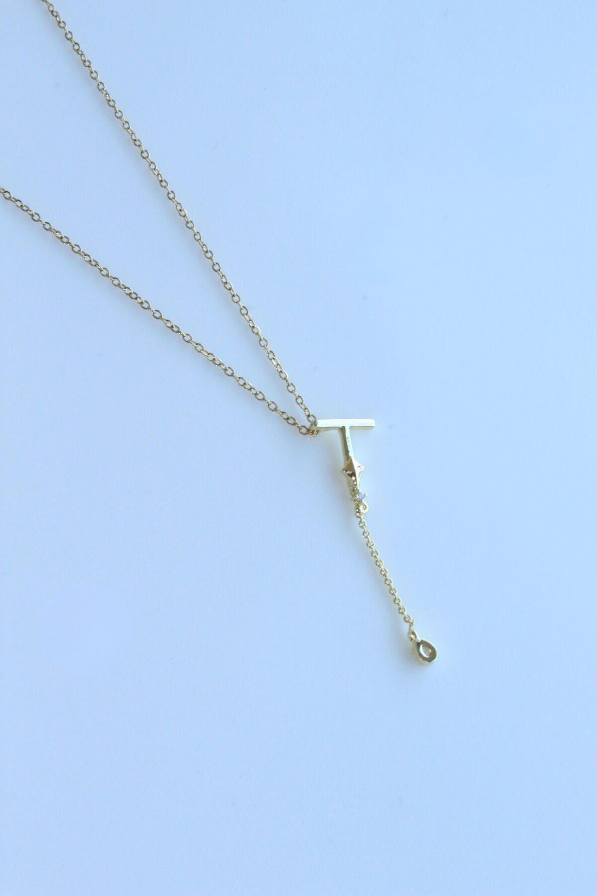 Uzak Şehir T Harfli Çelik Alya Kolye Kararmaz Renk Atmaz