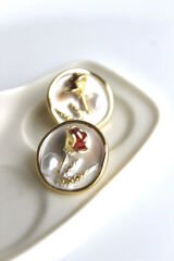 Vintage Kırmızı Gül Motifli 3d Tablo Tasarım Kadın Çelik Küpe