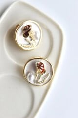 Vintage Kırmızı Gül Motifli 3d Tablo Tasarım Kadın Çelik Küpe